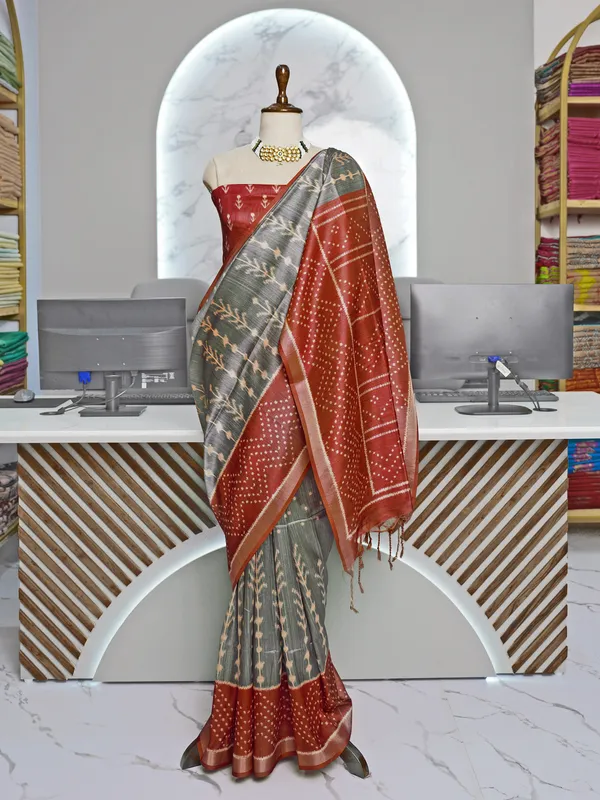 Soft_Tussar_Silk_sarees_with_Beautiful_Digital_Print_With_Attractive_Border_And_Contrast_Print_Blouse_With_Tassels