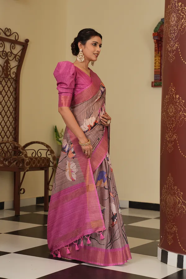 Purna_Grey_–_Complete_Aesthetic_Edit_for_You_|_Soft_Tussar_Silk_Saree_with_Digital_Print,_Checks_Design_Saree_&_Digital_Print_Blouse_with_Tassels