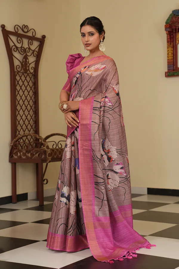 Purna_Grey_–_Complete_Aesthetic_Edit_for_You_|_Soft_Tussar_Silk_Saree_with_Digital_Print,_Checks_Design_Saree_&_Digital_Print_Blouse_with_Tassels