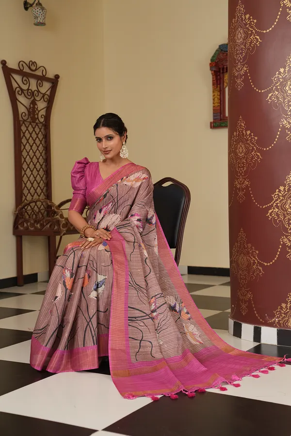 Purna_Grey_–_Complete_Aesthetic_Edit_for_You_|_Soft_Tussar_Silk_Saree_with_Digital_Print,_Checks_Design_Saree_&_Digital_Print_Blouse_with_Tassels