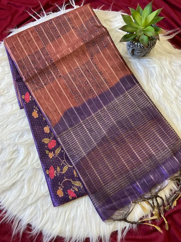 Soft_Semi_Tussar_Silk_sarees_with_Beautiful_Digital_Print_With_Attractive_Border_And_Contrast_Print_Blouse_With_Tassels