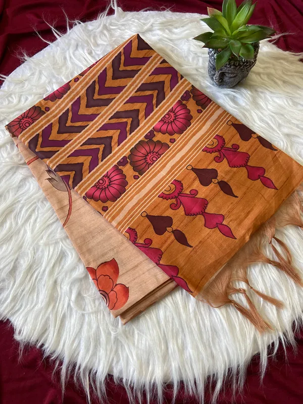 Soft_Tussar_Silk_sarees_with_Beautiful_Digital_Print_With_Attractive_Border_And_Contrast_Print_Blouse_With_Tassels
