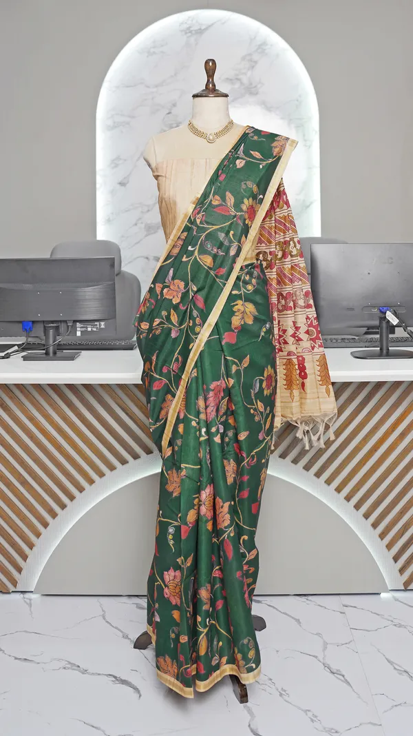 Soft_Tussar_Silk_sarees_with_Beautiful_Digital_Print_With_Attractive_Border_And_Contrast_Print_Blouse_With_Tassels
