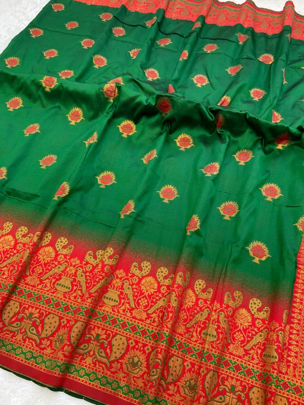 Premium_Soft_Paithani_Silk_sarees_With_Beautiful_Weaving_Pattern_With_Attractive_Rich_Pallu_And_Border_And_Weaving_Blouse_With_Tassels