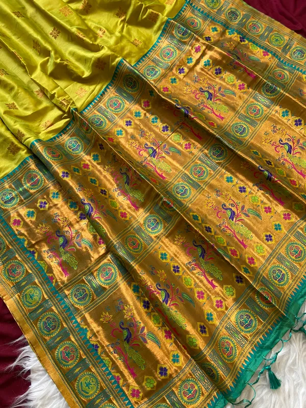 Premium_Soft_Paithani_Silk_sarees_With_Beautiful_Weaving_Pattern_With_Attractive_Rich_Pallu_And_Border_And_Weaving_Blouse_With_Tassels