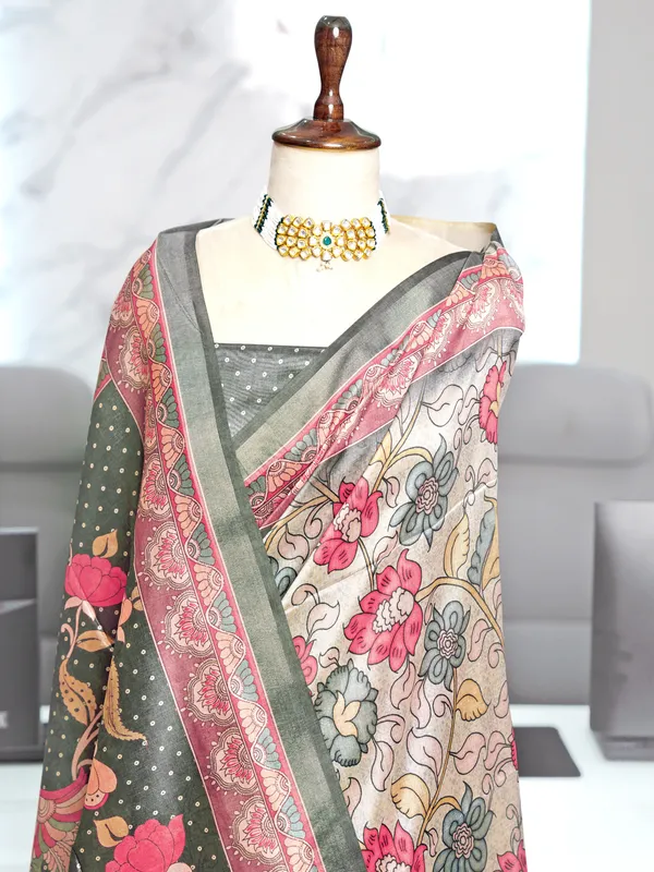 Soft_Tussar_Silk_sarees_with_Beautiful_Digital_Print_With_Attractive_Border_And_Contrast_Print_Blouse_With_Tassels