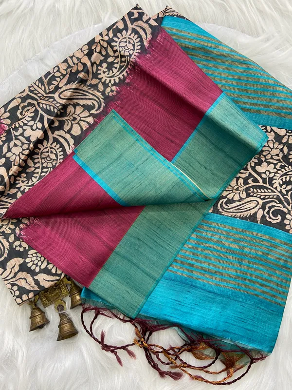 Mirza_Rama_Green_&_Wine_–_Festive_Season_Special_|_Soft_Tussar_Silk_Saree_with_Print,_Border_&_Contrast_Print_Blouse_with_Tassels