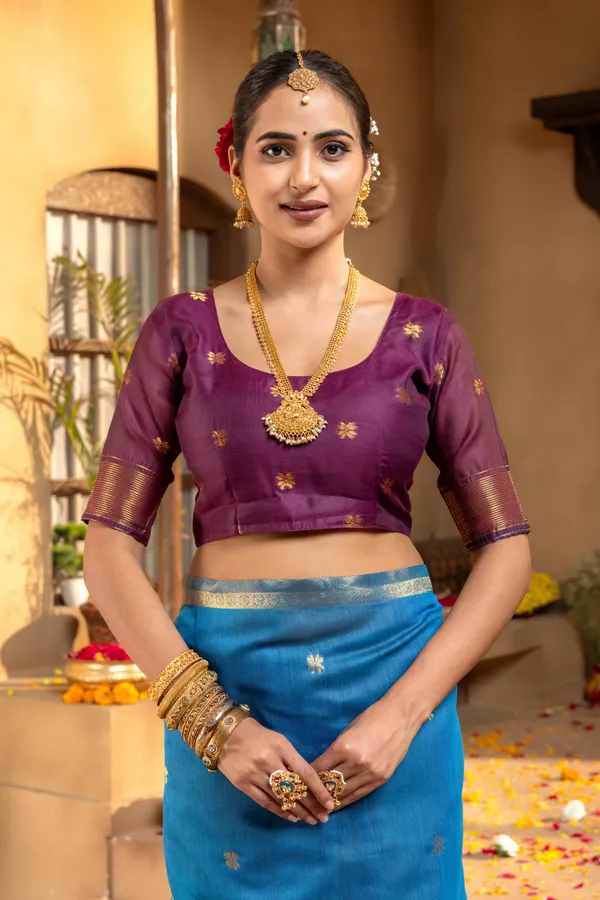 Jasleen_Purple_&_Blue_–_Wedding_Special_|_Original_Maheswari_Cotton_Silk_Saree_with_Kanchipuram_Rich_Gold-Toned_Woven_Butti_Zari_Work,_Zari_Border