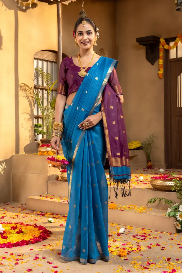 Jasleen_Purple_&_Blue_–_Wedding_Special_|_Original_Maheswari_Cotton_Silk_Saree_with_Kanchipuram_Rich_Gold-Toned_Woven_Butti_Zari_Work,_Zari_Border