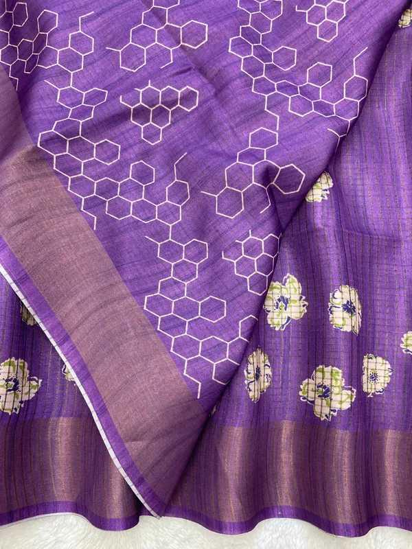 Geetika_Purple_–_Melodic_Aesthetic_Edit_for_You_|_Soft_Tussar_Silk_Saree_with_Digital_Print,_Checks_Design_Saree_&_Digital_Print_Blouse_with_Tassels