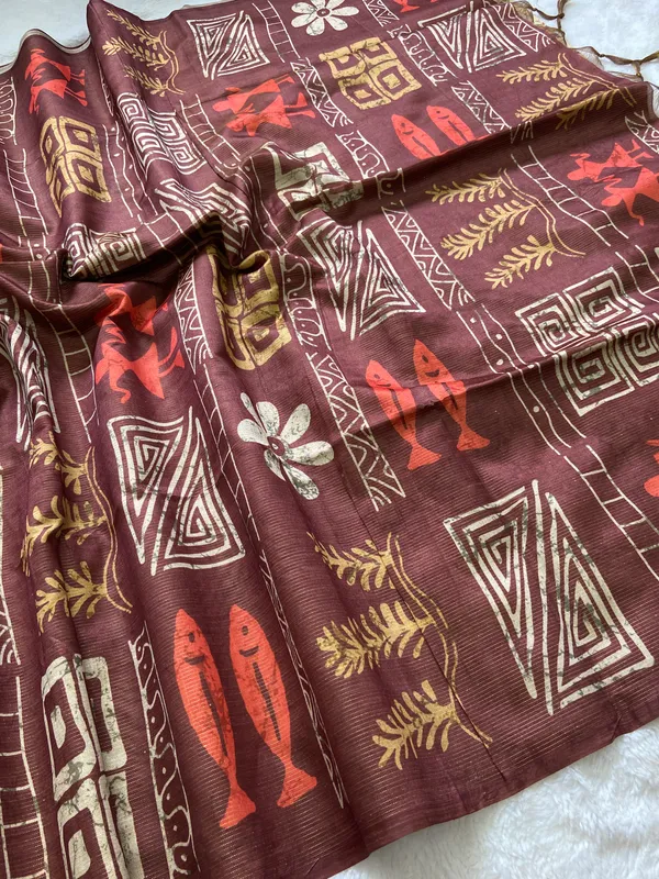 Rangana_Maroon_–_Colourful_Diwali_Special_|_Soft_Tussar_Silk_Saree_with_Digital_Print,_Zari_Line_All-over_Saree_&_Digital_Print_Blouse_with_Tassels