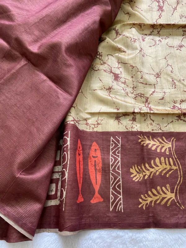 Rangana_Maroon_–_Colourful_Diwali_Special_|_Soft_Tussar_Silk_Saree_with_Digital_Print,_Zari_Line_All-over_Saree_&_Digital_Print_Blouse_with_Tassels