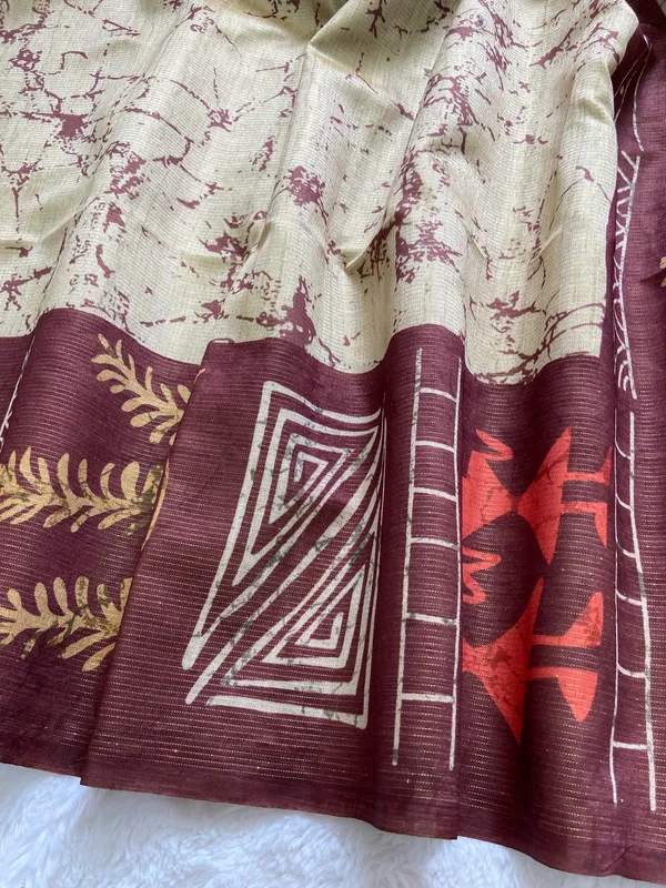 Rangana_Maroon_–_Colourful_Diwali_Special_|_Soft_Tussar_Silk_Saree_with_Digital_Print,_Zari_Line_All-over_Saree_&_Digital_Print_Blouse_with_Tassels