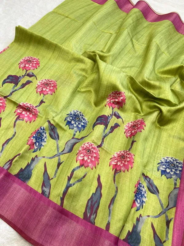 Soft_Tussar_Silk_sarees_with_Beautiful_Print_With_Attractive_Border_And_Contrast_Print_Blouse_With_Tassels