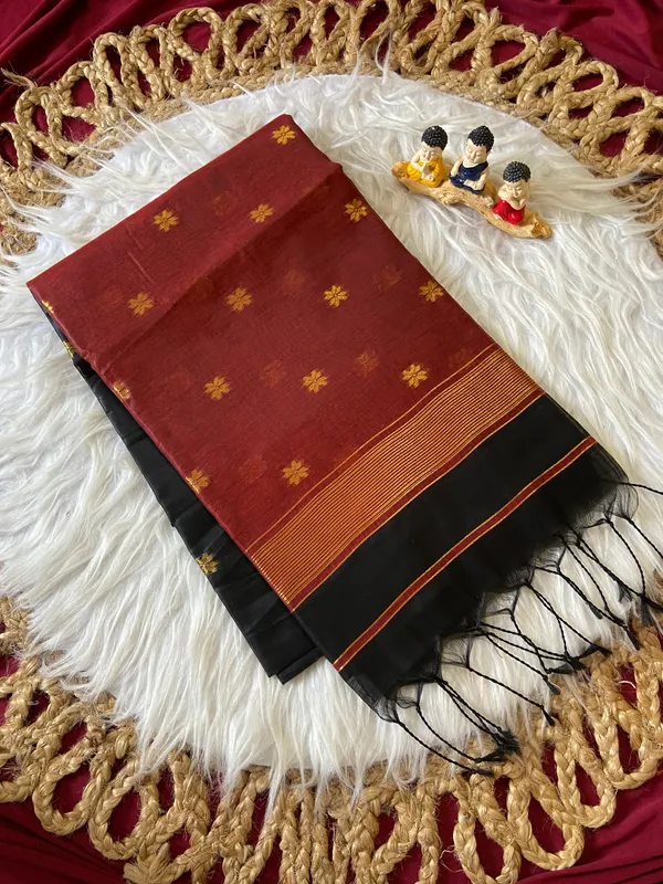 Jasleen_Red_&_Black_–_Wedding_Special_|_Original_Maheswari_Cotton_Silk_Saree_with_Kanchipuram_Rich_Gold-Toned_Woven_Butti_Zari_Work,_Zari_Border