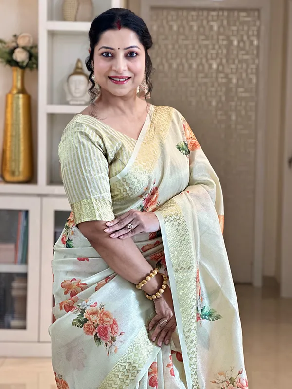 Anvika_Flower_Off_White_–_Diwali_Special_|_Soft_Tissue_Silk_Saree_with_Digital_Print,_Border_&_Rich_Pallu,_Sequence_&_Contrast_Print_Blouse