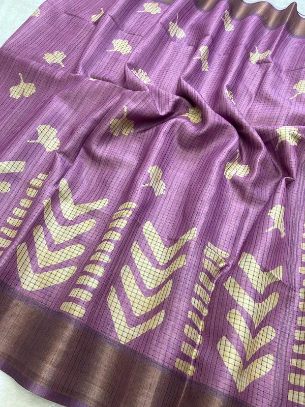 Kanika_Wine_–_Checks_Design_Aesthetic_Edit_for_You_|_Soft_Tussar_Silk_Saree_with_Digital_Print,_Checks_Design_Saree_&_Digital_Print_Blouse