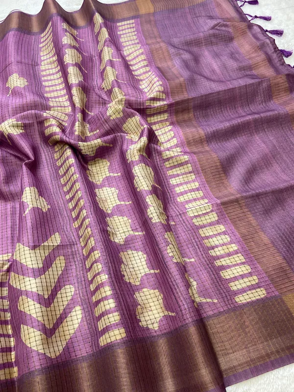 Kanika_Wine_–_Checks_Design_Aesthetic_Edit_for_You_|_Soft_Tussar_Silk_Saree_with_Digital_Print,_Checks_Design_Saree_&_Digital_Print_Blouse