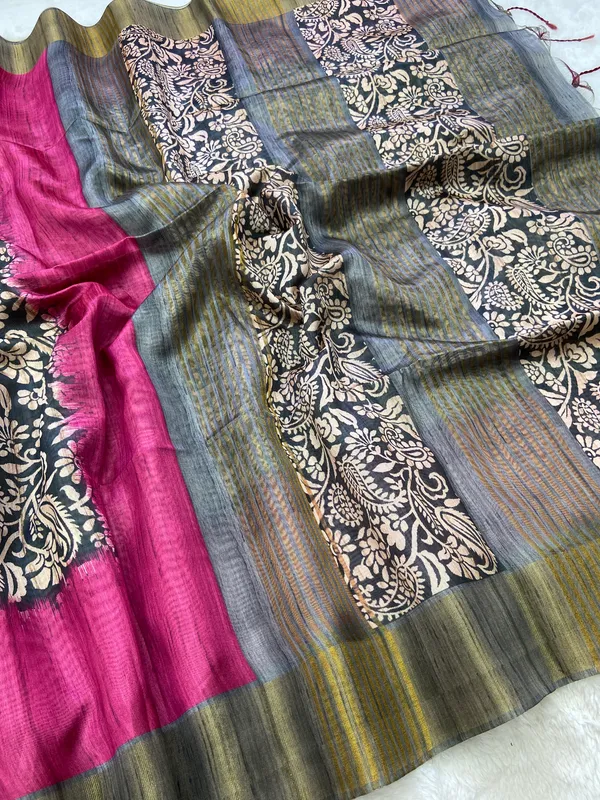 Mirza_Grey_&_Pink_–_Aesthetic_Edit_for_You_|_Soft_Tussar_Silk_Saree_with_Print,_Border_&_Contrast_Print_Blouse_with_Tassels