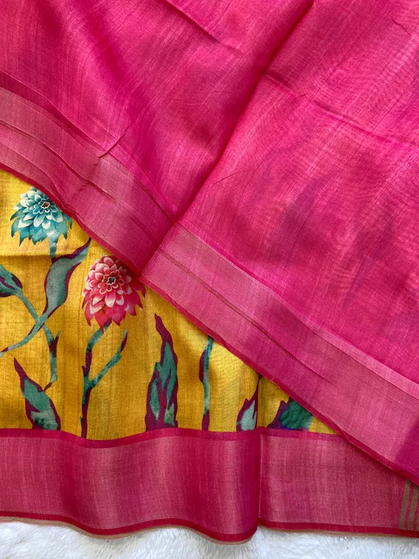 Soft_Tussar_Silk_sarees_with_Beautiful_Print_With_Attractive_Border_And_Contrast_Print_Blouse_With_Tassels