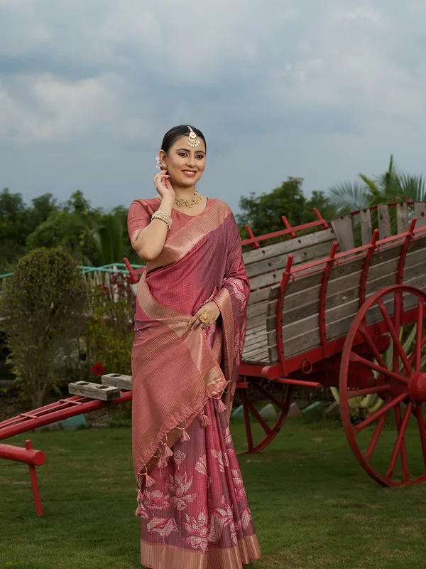 Mohini_Peach_&_Maroon_–_Enchanting_Aesthetic_Edit_for_You_|_Soft_Tussar_Silk_Saree_with_Digital_Print,_Checks_Design_Saree_&_Digital_Print_Blouse