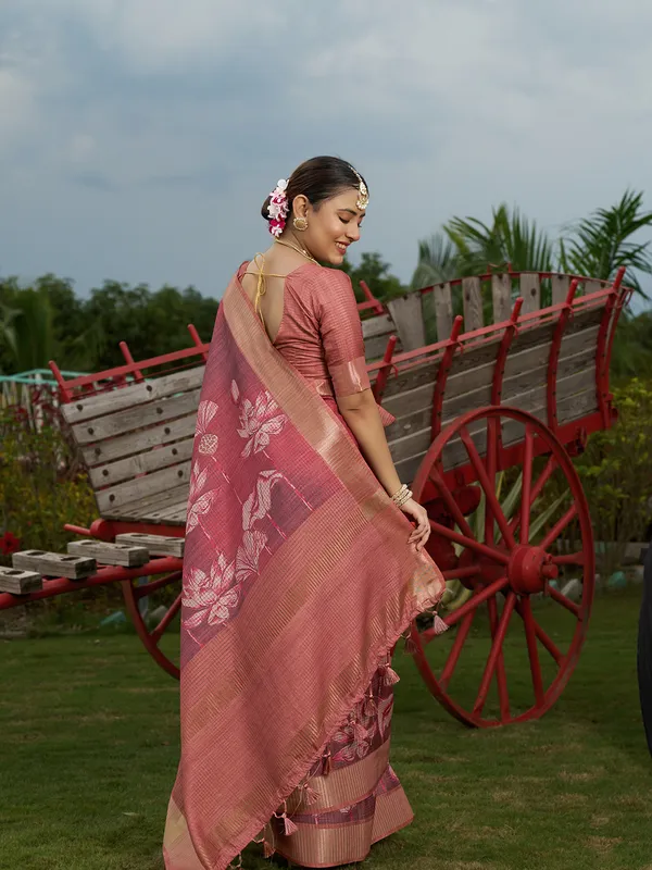 Mohini_Peach_&_Maroon_–_Enchanting_Aesthetic_Edit_for_You_|_Soft_Tussar_Silk_Saree_with_Digital_Print,_Checks_Design_Saree_&_Digital_Print_Blouse