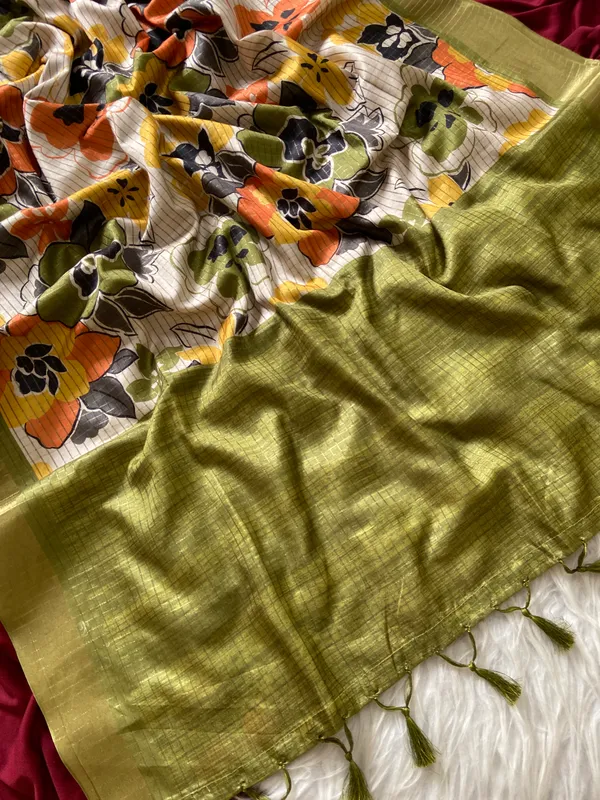 Soft_Tussar_Silk_sarees_with_Beautiful_Digital_Print_With_Attractive_Border_And_Contrast_Print_Blouse_With_Tassels