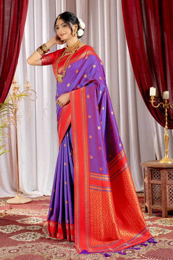 Narayana_Pattu_Narayanpet_Silk_sarees_with_Beautiful_Booti_in_Contrast_Red-Purple_Shades_With_Attractive_Weaving_Gold_Zari_Design_And_Contrast_Blouse_With_Tassels