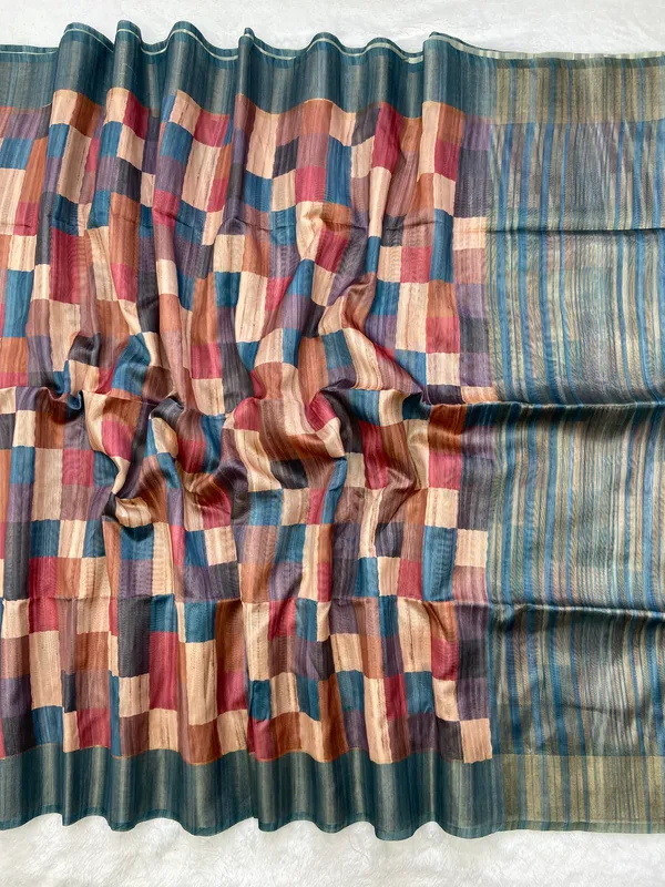 Charita_Rama_Green_–_Navratri_Special_|_Soft_Tussar_Silk_Saree_with_Print,_Border_&_Contrast_Print_Blouse_with_Tassels