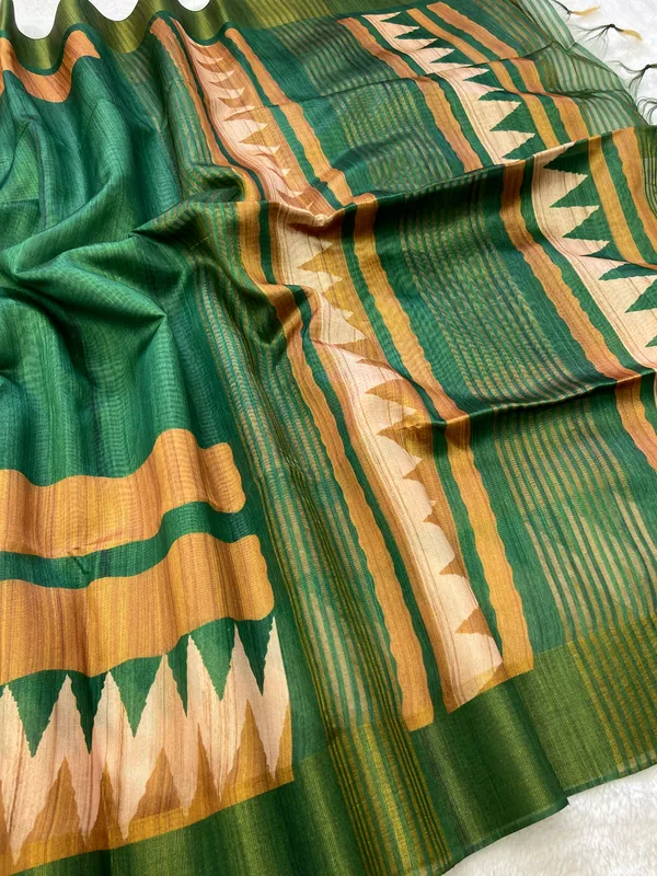 Libni_Green_–_Navratri_Special_|_Soft_Tussar_Silk_Saree_with_Print,_Border_&_Contrast_Print_Blouse_with_Tassels