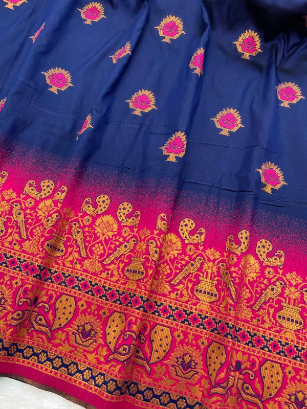 Premium_Soft_Paithani_Silk_sarees_With_Beautiful_Weaving_Pattern_With_Attractive_Rich_Pallu_And_Border_And_Weaving_Blouse_With_Tassels