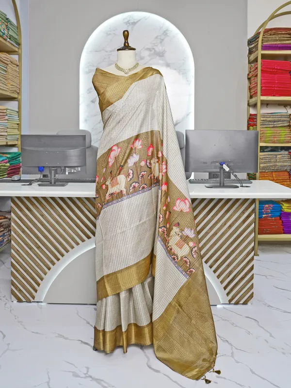 Soft_Tussar_Silk_sarees_with_Beautiful_Digital_Print_With_Attractive_Checks_Design_Saree_And_Digital_Print_Blouse_With_Tassels