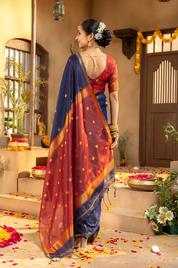 Jasleen_Red_&_Blue_–_Wedding_Special_|_Original_Maheswari_Cotton_Silk_Saree_with_Kanchipuram_Rich_Gold-Toned_Woven_Butti_Zari_Work,_Zari_Border