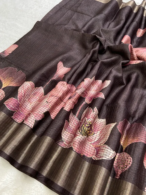 Suhasini_Coffee_Brown_–_Smiling_Aesthetic_Edit_for_You_|_Soft_Tussar_Silk_Saree_with_Digital_Print,_Checks_Design_Saree_&_Digital_Print_Blouse