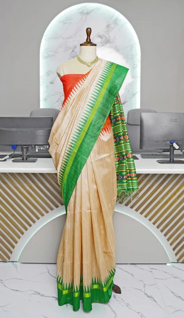 Soft_Tussar_Silk_sarees_with_Beautiful_Digital_Print_With_Attractive_Border_And_Contrast_Print_Blouse_With_Tassels