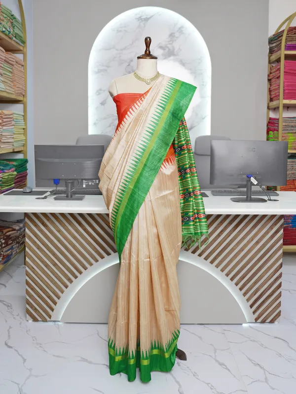 Soft_Tussar_Silk_sarees_with_Beautiful_Digital_Print_With_Attractive_Border_And_Contrast_Print_Blouse_With_Tassels