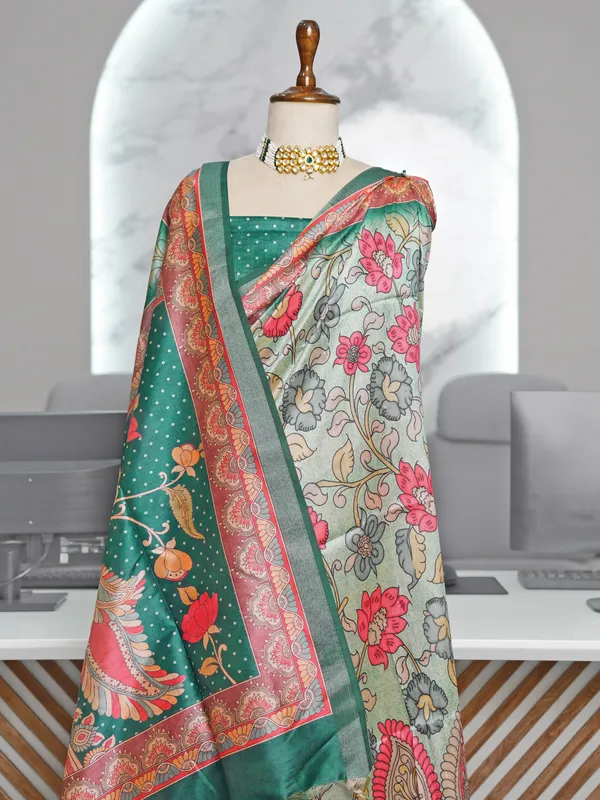 Soft_Tussar_Silk_sarees_with_Beautiful_Digital_Print_With_Attractive_Border_And_Contrast_Print_Blouse_With_Tassels