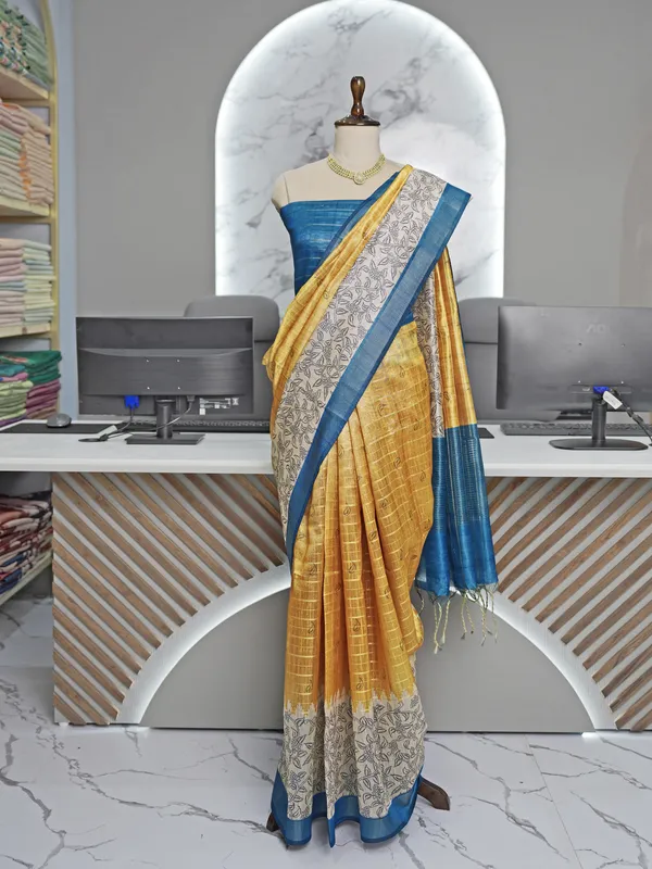 Soft_Semi_Tussar_Silk_sarees_with_Beautiful_Digital_Print_With_Attractive_Border_And_Contrast_Print_Blouse_With_Tassels