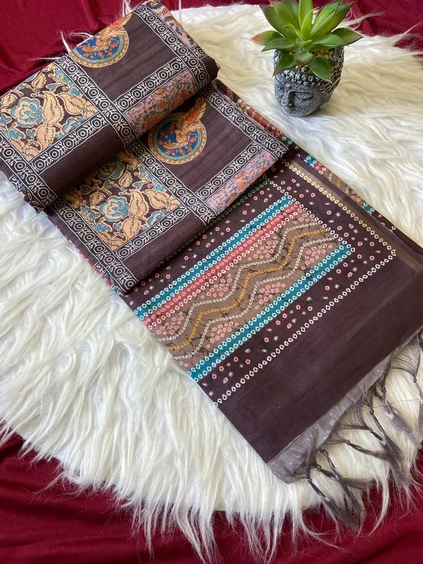 Soft_Tussar_Silk_sarees_with_Beautiful_Digital_Print_With_Attractive_Border_And_Contrast_Print_Blouse_With_Tassels