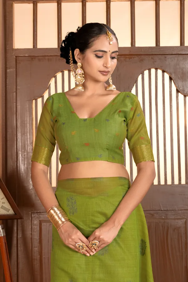 Grisha_Green_–_Floral_Pallu_Wedding_Special_|_Premium_Soft_Muga_Cotton_Saree_with_Colourful_Resham_Weaving_Flower_Design_Pallu