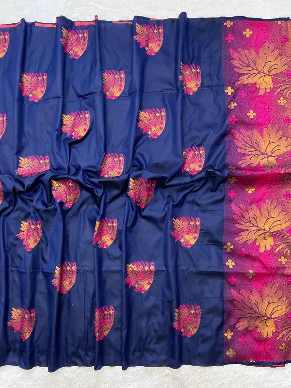 Premium_Soft_Silk_sarees_with_Beautiful_Weaving_Zari_With_Attractive_Two_Tone_Design_And_Weaving_Design_Blouse_With_Tassels