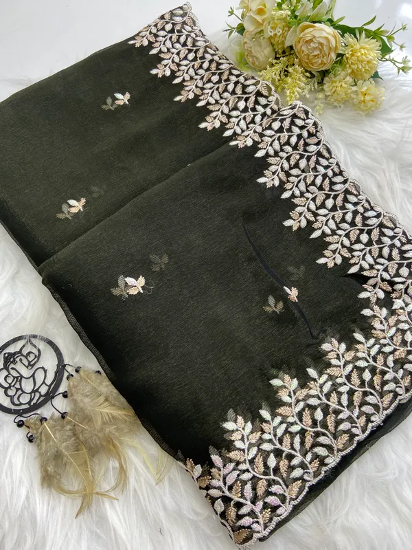 Lopa_Black_No.6_–_Diwali_Special_|_Shimmer_Sitara_Fabric_Saree_with_Embroidery_&_Sequence_Work,_Cutwork_Border