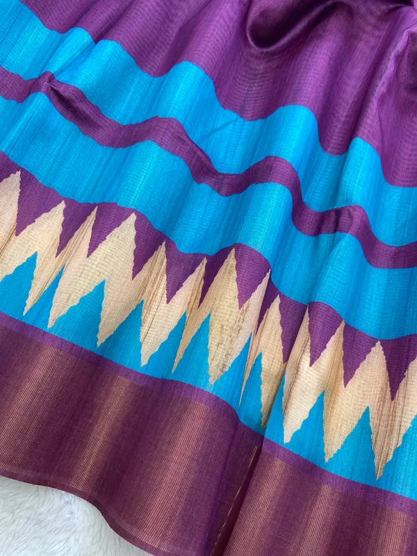 Libni_Purple_–_Navratri_Special_|_Soft_Tussar_Silk_Saree_with_Print,_Border_&_Contrast_Print_Blouse_with_Tassels