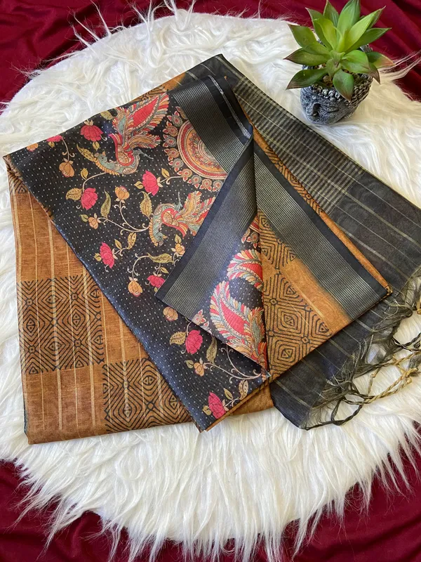 Soft_Semi_Tussar_Silk_sarees_with_Beautiful_Digital_Print_With_Attractive_Border_And_Contrast_Print_Blouse_With_Tassels