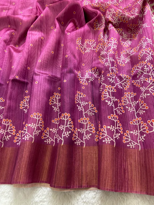Lilavati_Wine_No.2_–_Charming_Diwali_Special_|_Soft_Tussar_Silk_Saree_with_Print,_Border_&_Contrast_Print_Blouse_with_Tassels