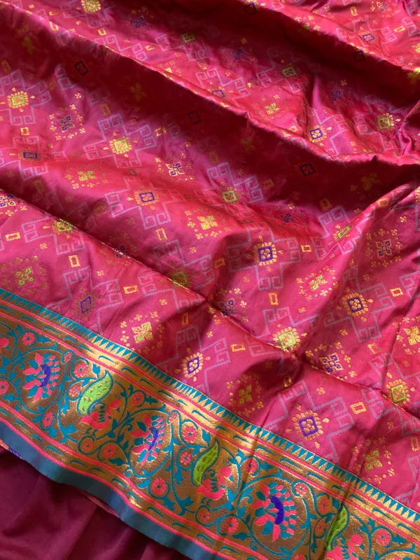Premium_Soft_Paithani_Silk_sarees_With_Beautiful_Weaving_Pattern_With_Attractive_Rich_Pallu_And_Border_And_Weaving_Blouse_With_Tassels