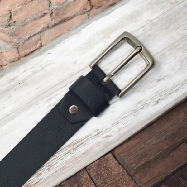 Freacksters_35mm_Matte_Finish_Leather_Belt_for_Men_Modern_Elegance