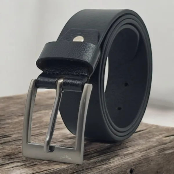 Freacksters_40mm_Black_Genuine_Leather_Belt_with_Classic_Design_Timeless_Elegance