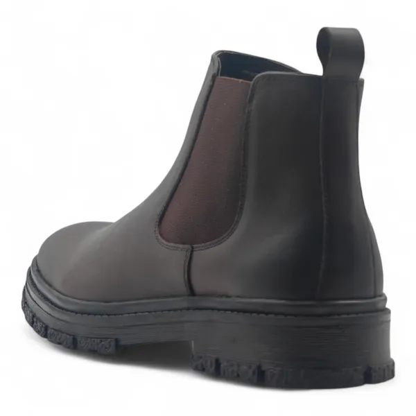 Freacksters_Premium_Brown_Chunky_Leather_Chelsea_Boots_with_Side_Zip_–_Bold_Sole_&_All-Day_Comfort
