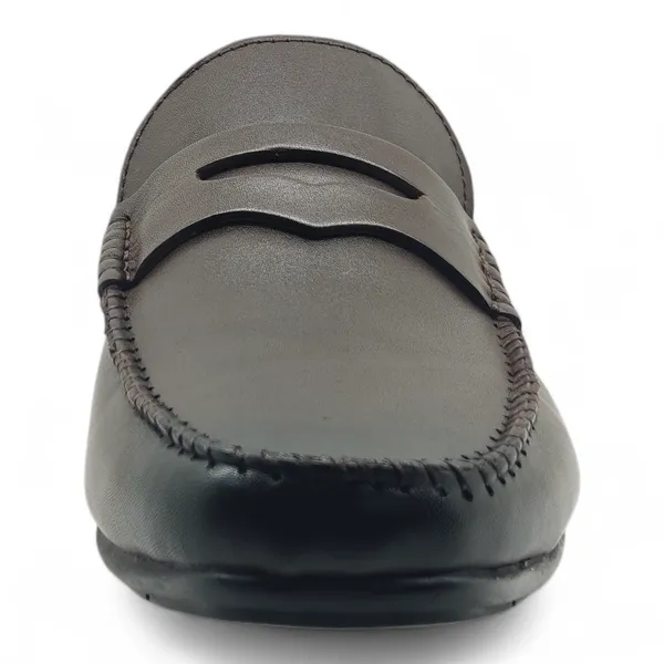 Freacksters_Brown_Leather_Loafers_–_Timeless_Elegance_&_Everyday_Comfort